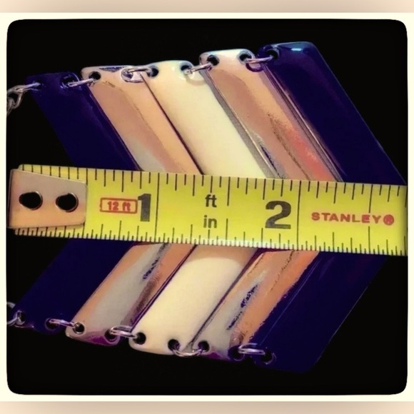 Vintage Chevron Arrow Stack Necklace in Black, Silver & White  w/Adj. Chain - Picture 6 of 6